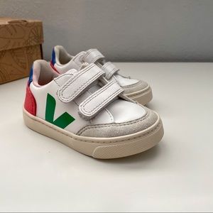 VEJA Velcro toddler shoes
